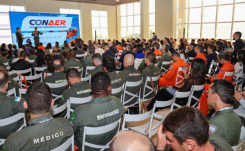 Unimed Aeromédica é homenageada com a Medalha do Mérito Aeromédico da ABOA durante o CONAER