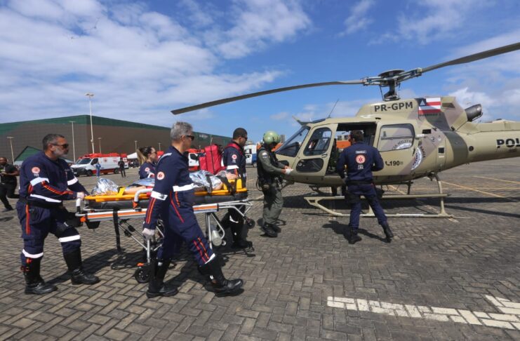 Simulação de acidente com múltiplas vítimas mobiliza equipes do SAMU e forças de segurança em Salvador