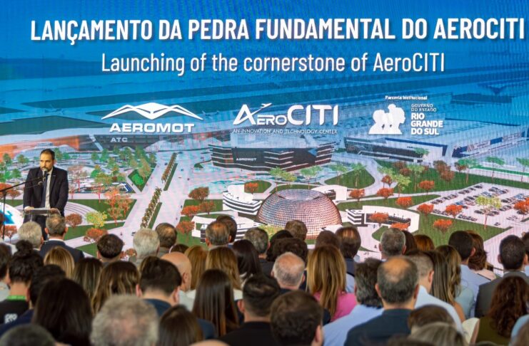 Aeromot lança Pedra Fundamental do AeroCITI, anuncia avião movido a etanol e a produção do Diamond DA 62 MPP