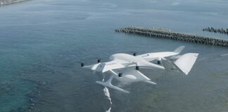 Drone usado para entregas e ações humanitárias em diversos países é apresentado ao mercado brasileiro A ITOCHU Corporation, parceira da Wingcopter no Japão, testou o transporte de sangue de pesquisa (*1) usando o drone de entrega da Wingcopter em um projeto de pesquisa.