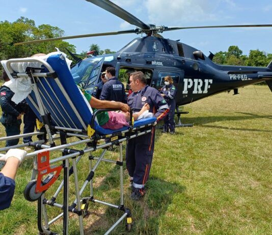 PRF e SAMU realizam resgate aeromédico de paciente com insuficiência cardíaca na Ilha de Cotijuba, PA