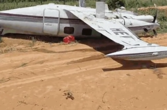 Ambulância aérea sofre acidente durante o pouso em pista de terra em Nova Bandeirantes, MT