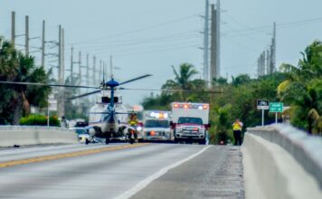 Enfermeira de voo é condenada por furto de medicamentos narcóticos do serviço aeromédico do Condado de Monroe, EUA