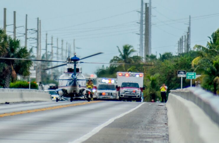 Enfermeira de voo é condenada por furto de medicamentos narcóticos do serviço aeromédico do Condado de Monroe, EUA