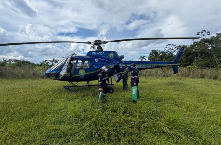 No 20º resgate aeromédico em 2026, CIOPAER e SAMU atendem criança da Aldeia Coco-Açu em Feijó, Acre Equipes do Ciopaer e Samu na Aldeia Coco-Açu em missão de resgate. Foto: cedida