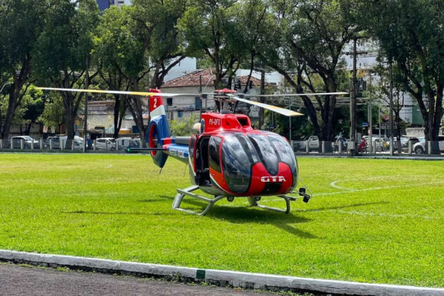 Pernambuco recebe helic&oacute;ptero Airbus H-130 para atua&ccedil;&atilde;o na seguran&ccedil;a p&uacute;blica (Foto: Divulga&ccedil;&atilde;o/SDS-PE)